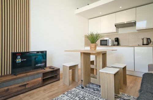 Riquier Apartment | Nissa la bella