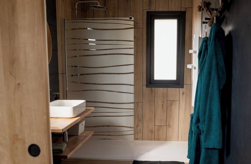 Mesnil Sous Les Cotes Cabin | Nordic Lodge Vosges - Helsinki - Nordic bath - breakfast