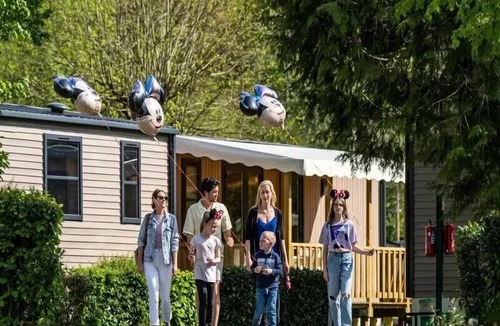 Touquin House | Noya Privilege 4-Bedroom Mobile Home for 6 People + TV