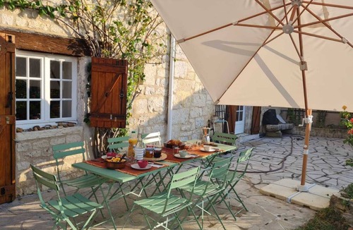 Saint-Martin-de-Vers House | Old farmhouse with pool and magnificient view