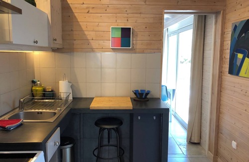 Uzes Apartment | On the Banks of the Eure, Uzès. Garden, large private pool