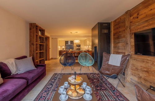 Les Praz-de-Chamonix Apartment | Panorama Mont-Blanc 2BR w/Views, Walk to Flégère Lift, Chamonix, France