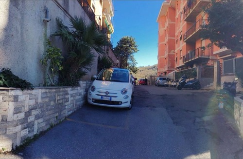 Marassi House | Panoramic quiet flat with private parking (pet friendly)