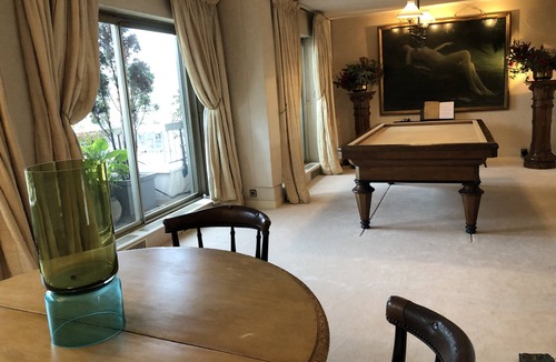 Porte-Dauphine Apartment | Paris 16 Luxe apt Trocadéro Terrace 2 rooms 2 bathrooms clim Eiffel tower view. classified