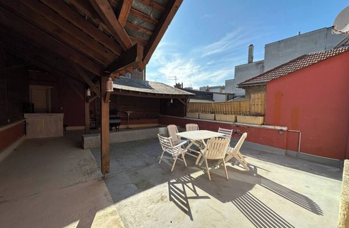 Hincmar House | Particulier rémois proche Cathédrale avec parking et terrasse
