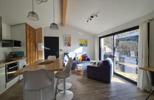 Lapeyrouse-Fossat House | PAUSE NATURE. Maison Ananda à 14 kms de Toulouse avec parking privatif