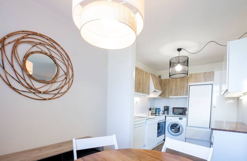 Cassis Apartment | PEPSI CASSIS - by Winkyhouse
