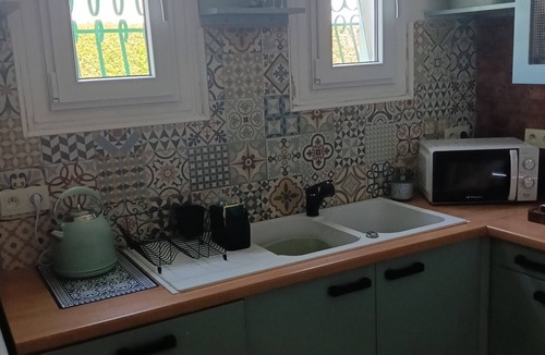 Vielle-Adour Apartment | Perfect 1-bedroom apartment in soothing Vielle-Adour for your stay.