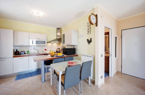 Diano Arentino Apartment | Pet-Friendly Apartment Maison Laura with Sea View, Wi-Fi, Terrace & Garden