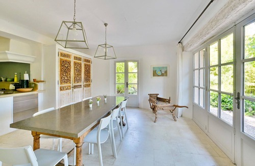 Lagnes House | Pet friendly home in Lagnes with sauna