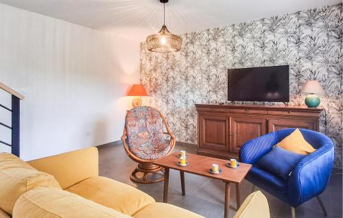 Rospez House | Pet Friendly Home In Rospez With Wifi