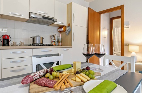 Baveno Apartment | Petalo Bianco: 100m from Lake, Parking and Balcony, Baveno, Italy