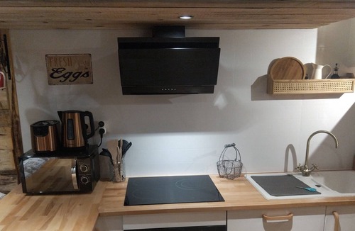 Bindernheim House | Petit Chalet Atypique Idéal Pour Couple ou Avec un Enfant, Tout Confort