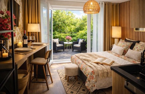 Rives de Meurthe Apartment | Petit Cocon des Rives Proche Stanislas-terrasse & parking gratuit