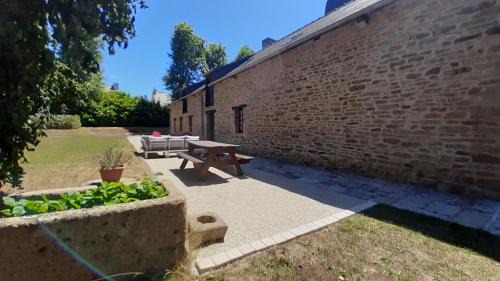 Lanvallay Bed & Breakfast | Petit Manoir Proche Dinan - Chambre d'hôtes