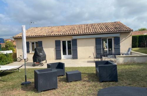 Boulazac-Isle-Manoire House | Plain pied climatisé piscine idéalement situé