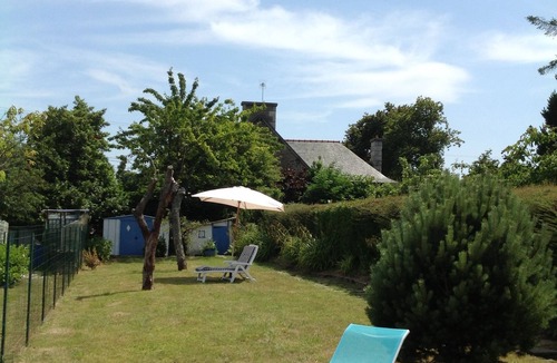 La Richardais House | Pleasant family home for 8 people near Dinard