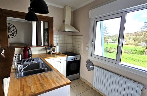 Ploezal Apartment | Ploezal Appartement 2 Chambres A 5MN A Pied DU Centre DE Pontrieux