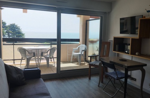 Pornic Apartment | PORNIC T2 facing and sea view beach 50m, Thalasso 300m