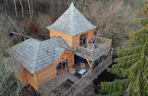 Illoud Ski Chalet | Prenez de la hauteur dans Le Château Des Féés
