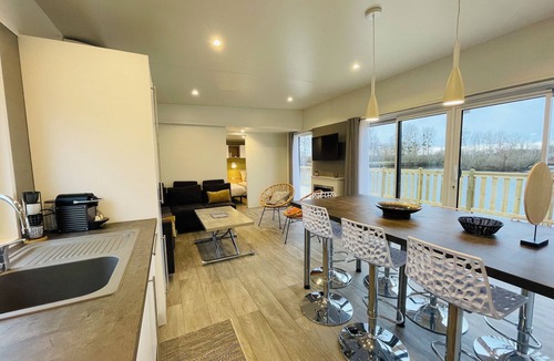 Gravon House | Prestige lodge on the water (8 people)