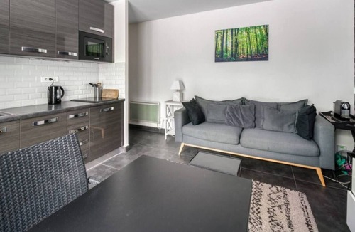 Bonneveine Apartment | PRETTY APARTMENT ON THE GROUND FLOOR CLOSE TO THE BEACH