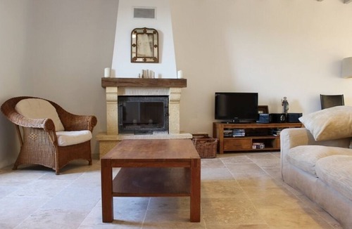 Benque Other | Pretty Farmhouse with Stunning Views of Pyrenees and 12m Swimming Pool