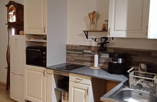 Saint-Pe-de-Bigorre House | Pretty little house, quiet cul-de-sac, facing the Gave, close to ski resorts
