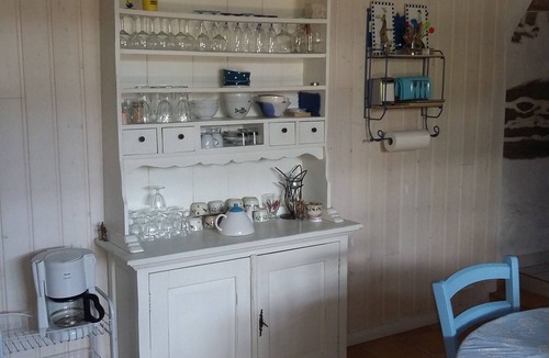 Pornic House | Pretty renovated farmhouse in a garden near the sea