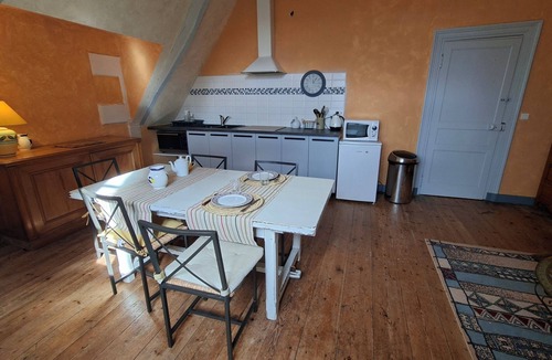 Saint-Julien Apartment | Private 2-bedroom apartment at Château de La Coste