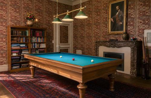 La Moncelle House | Private Château with sauna, hot tub & 4ha park - Château Guillermo