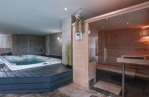 Roquemaure House | Privatisation of the estate - Swim spa - Hammam - Sauna - 40 pers.