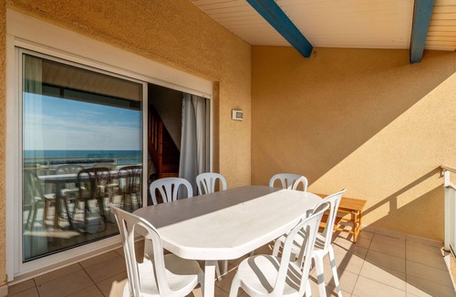 Valras-Plage Condo | Proche de la Plage | Apt spacieux + Accès Piscine