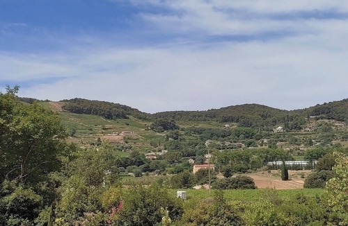 Le Beausset Villa | PROMOTION: MAGNIFICENT HOUSE + POOL - 8 BEDROOMS - 14 PEOPLE - NEAR THE SEA