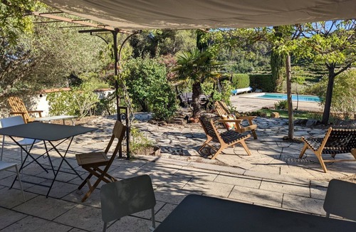 Le Beausset House | Provençal house between sea and vineyards