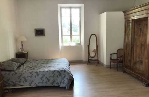 Cabannes House | Provencal farmhouse 250m2 between Alpilles and Luberon with beautiful swimming pool, 1hectare park