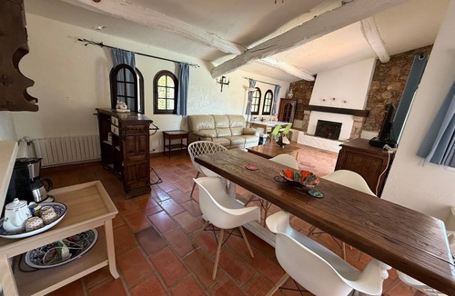 Grasse House | Provencal villa for 10 people with swimming pool and garden in Grasse