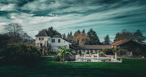 Monlezun House | Pure Gardères