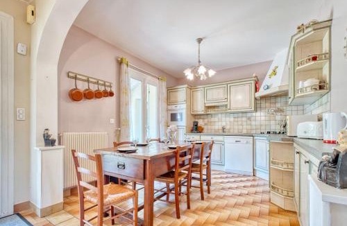 Saint-Laurent-sur-Manoire House | Quai secret