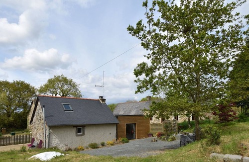 Saint-Gilles-les-Bois House | Quaint Holiday Home in Saint-Gilles-les-Bois with Garden