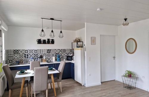 Rigny-le-Ferron House | Quiet 5-person accommodation