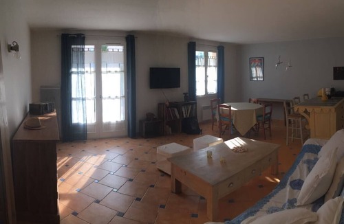 La Mole Apartment | Quiet apartment - Vallée de la Môle near the Gulf of Saint-Tropez