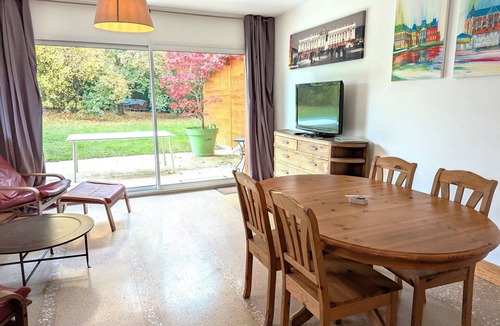 Champenoux Cottage | Quiet cottage with private terrace near Nancy