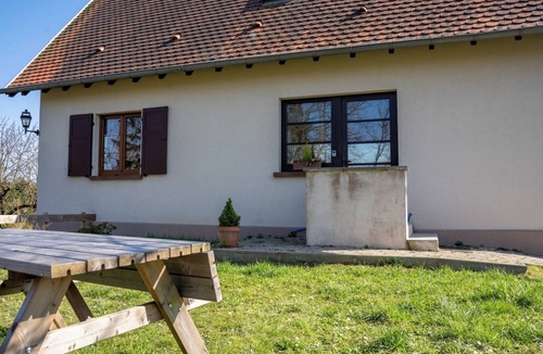 Nordheim Apartment | Quiet countryside, between vineyards and forest, 20km from Strasbourg