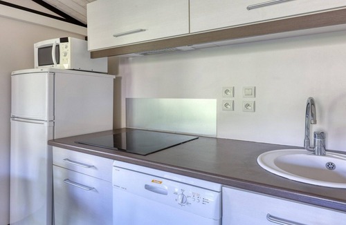 Sollies-Toucas Ski Chalet | Quiet Detached Chalet for five
