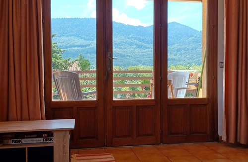 Nebias House | Quiet French village home in wine region, sleeps 10