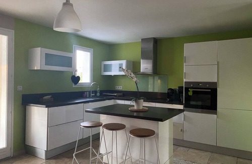 Bagnols-en-Foret Villa | Quiet house between sea, lake and forest