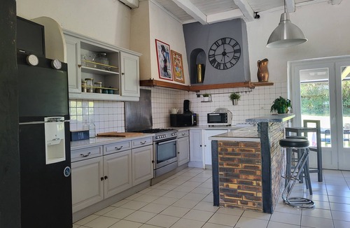 Saint-Lon-les-Mines House | Quiet Landes family home with swimming pool.