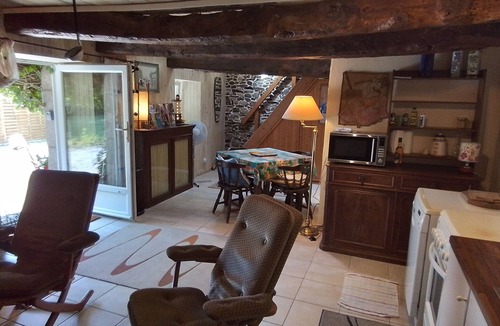 Kergrist House | Quiet little farmhouse near Lake Guerĺédan and Pontivy