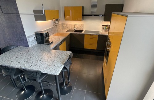 Dol-de-Bretagne House | Quiet, town-center stone house with enclosed garden.